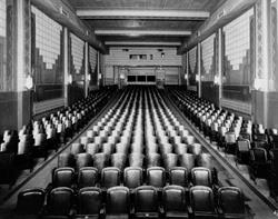 Revue Cinema in Toronto, ON (High Park-Swansea) - Opening Hours