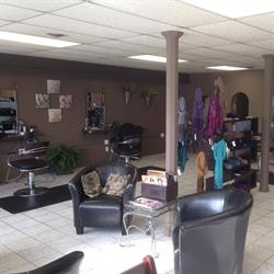 Creative Cuts, Goderich, ON opening hours