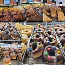 Nutana Bakery, Saskatoon, SK opening hours