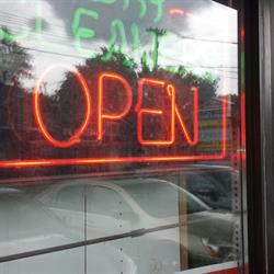 Happy Cleaners in Toronto, ON (Upper Beaches) - Opening Hours