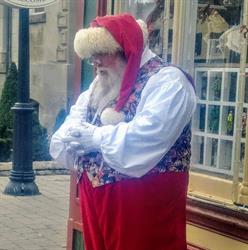 Just Christmas, Niagara on the Lake, ON opening hours