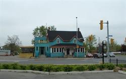 Montreal House, Chatham, ON opening hours