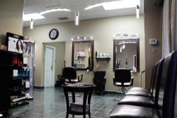 Sylvia's Studio in Kingston, ON (Cfb) - Opening Hours
