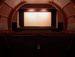 Roblin Theatre, opening hours