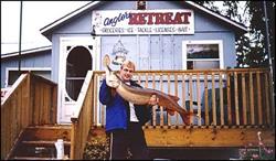 Anglers Retreat, Keene, ON opening hours