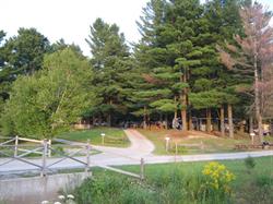 Camping Des Pins, Kingsey Falls, QC opening hours
