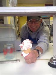 Scoops Ice Cream, Pakenham, ON opening hours