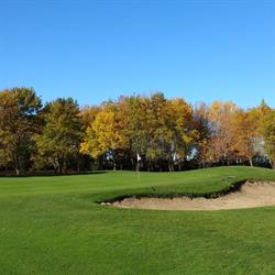 Oakview Golf Club, Gretna, MB opening hours