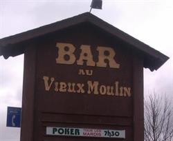 Bar au Vieux Moulin, Ormstown, QC opening hours