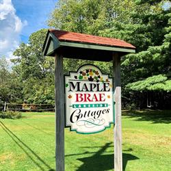 Maple Brae Cottages, Emsdale, ON opening hours