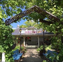 Beausejour Dairy Bar, opening hours