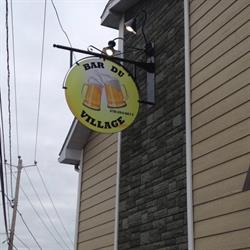 Brasserie Du Village, Huntingdon, QC opening hours