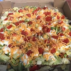 Canadian 2 For 1 Pizza, Trail, BC opening hours