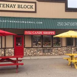Olde Tyme Candy Shoppe, Radium Hot Springs, BC opening hours