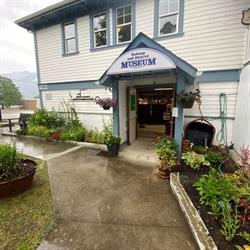 Nakusp & District Museum, opening hours