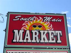 South Main Market & Meats, Penticton, BC opening hours