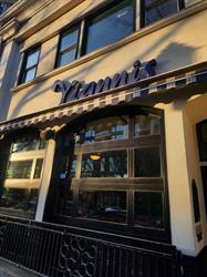 Yiannis Taverna Restaurant in Edmonton, AB (Strathcona) - Opening Hours