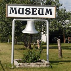Stettler Town & Country Museum, opening hours