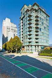 Lord Stanley Suites On The Park in Vancouver, BC (West End) - Opening Hours