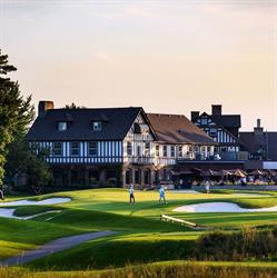 The Mississaugua Golf and Country Club, opening hours