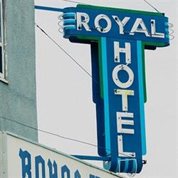 Royal Hotel, Taber, AB opening hours