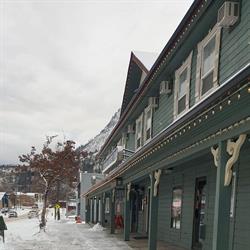 Hotel Victoria, Lillooet, BC opening hours