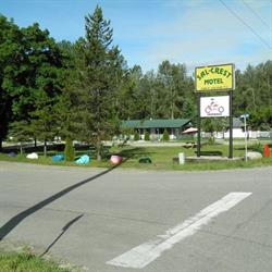 Sal-Crest Motel, Salmo, BC opening hours