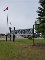 Town Of Two Hills, opening hours