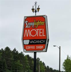 Lamplighter Motel, Sioux Lookout, ON opening hours