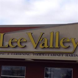 Lee Valley Tools in Winnipeg, MB (St. James Industrial) - Opening Hours
