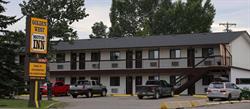 Golden West Motor Inn, Carstairs, AB opening hours