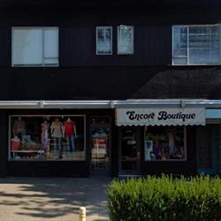Encore Fashion Boutique, West Vancouver, BC opening hours