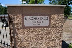Niagara Falls Golf Club, opening hours