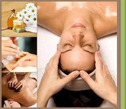 Elle SPA & Esthetics Ltd in Toronto, ON (Corso Italia) - Opening Hours