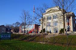 Guelph Montessori School, opening hours
