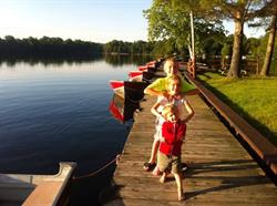 Nordlaw Lodge on Bobs Lake, Westport, ON opening hours