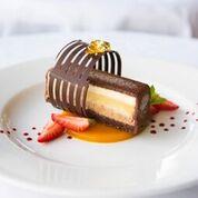 La Ronde Revolving Restaurant in Edmonton, AB (Downtown) - Opening Hours
