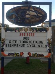 Auberge Samuel de Champlain (L), opening hours