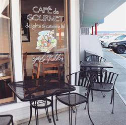 Cafe de Gourmet Delights & Catering Ltd, Delta, BC opening hours