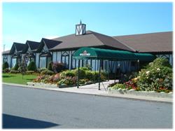 Mcintosh Country Inn & Conference Centre, Morrisburg, ON opening hours