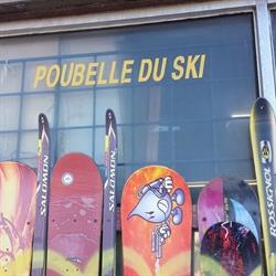 Poubelle Du Ski in Montréal, QC (Mile End) - Opening Hours