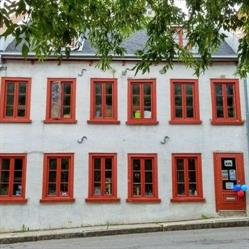 Maison Des Jeunes St Jean Baptiste in Québec, QC (Vieux-Québec - Montcalm) - Opening Hours