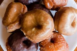 Honey Doughnuts & Goodies, North Vancouver, BC opening hours