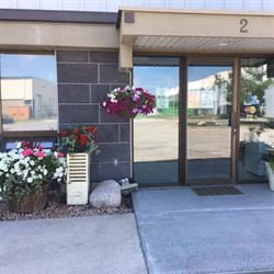 Dogsville in Calgary, AB (Lake Bonavista) - Opening Hours