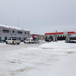 Auberge Le Relais Du Lac Cache, Chibougamau, QC opening hours