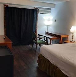 Royal City Motor Inn, Brooks, AB opening hours
