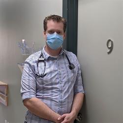 Lynnwood Medical Clinic in Calgary, AB (Hounsfield Heights - Briar Hill) - Opening Hours