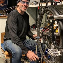 Dave Fix My Bike in Toronto, ON (Midtown Toronto) - Opening Hours