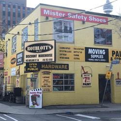 Rotblotts Discount Warehouse in Toronto, ON (Fashion District) - Opening Hours