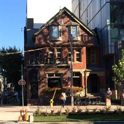 Bar Wellington in Toronto, ON (Fashion District) - Opening Hours